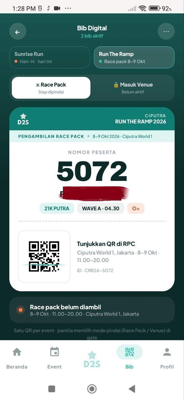 Digital race bib screen showing participant number 5072, wave start time and QR code for race pack collection